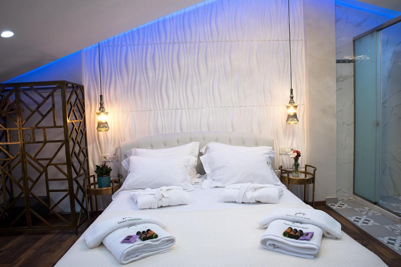 Edward Luxury Suites Ханья Экстерьер фото