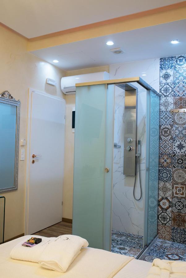 Edward Luxury Suites Ханья Экстерьер фото