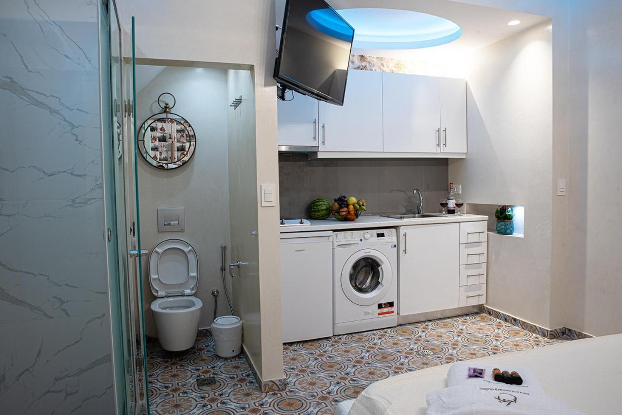Edward Luxury Suites Ханья Экстерьер фото